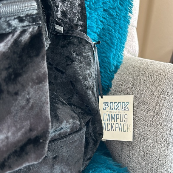 Vs pink backpack - Picture 3 of 11